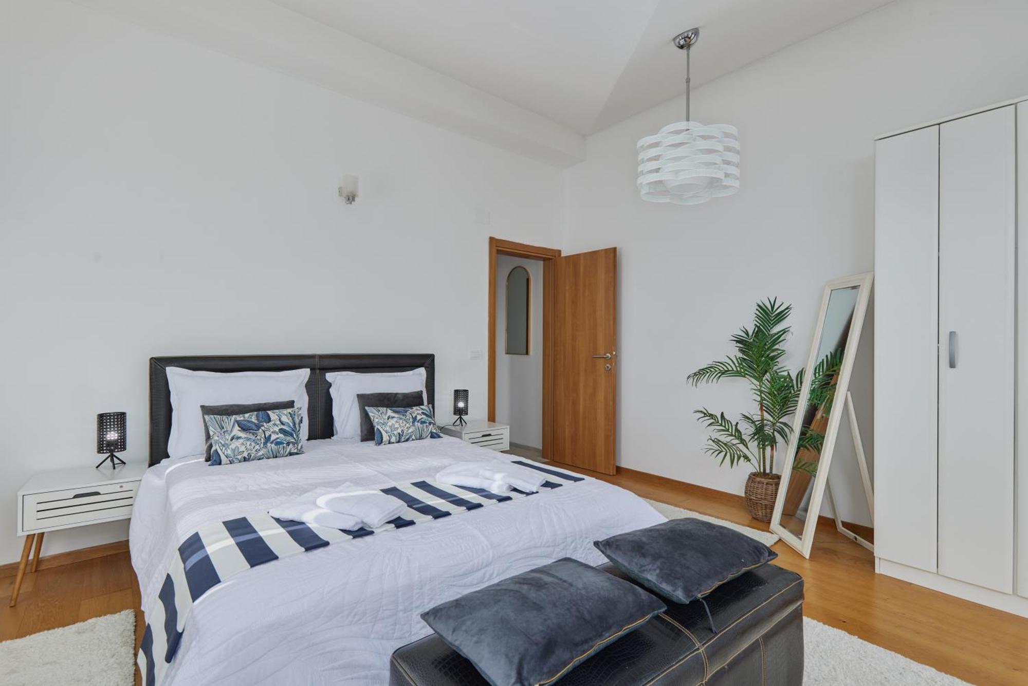 Bayview Apartments Tivat Montenegro Exterior foto