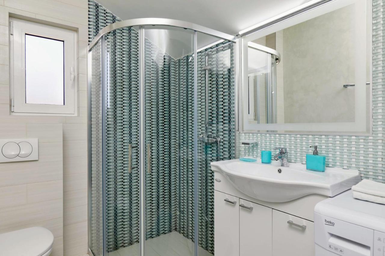 Bayview Apartments Tivat Montenegro Exterior foto