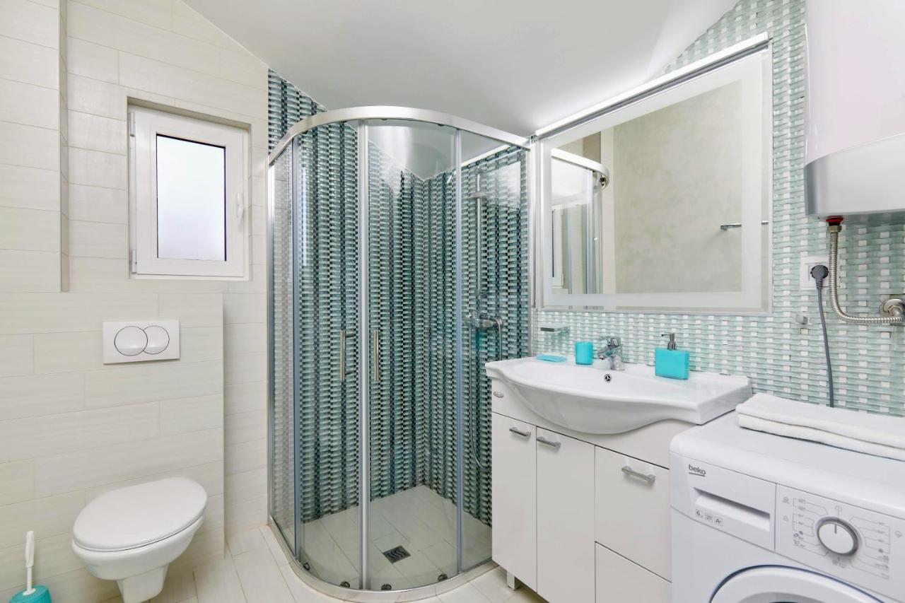 Bayview Apartments Tivat Montenegro Exterior foto
