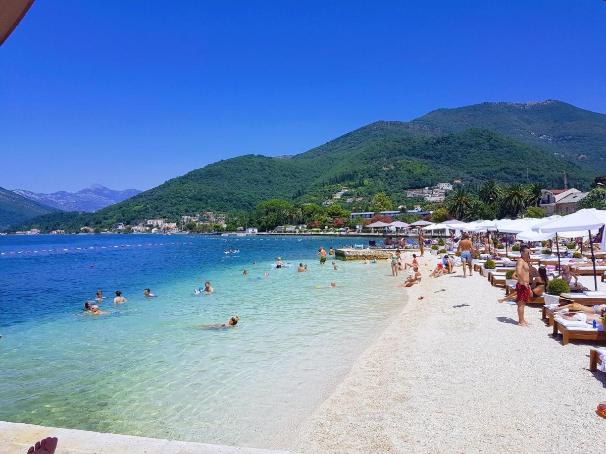 Bayview Apartments Tivat Montenegro Exterior foto